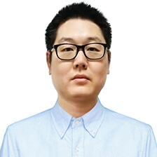 信可威展廳展覽設(shè)計師照片